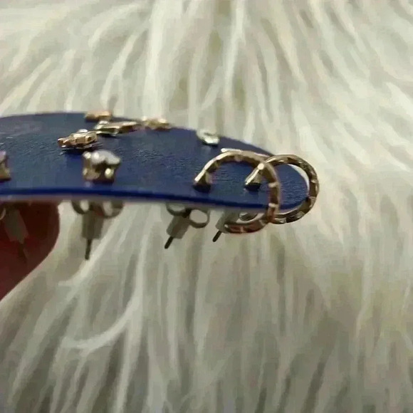 Cameron Rose Los Ángeles-Nwt 5 Earings Set - Gold - Picture 4 of 4